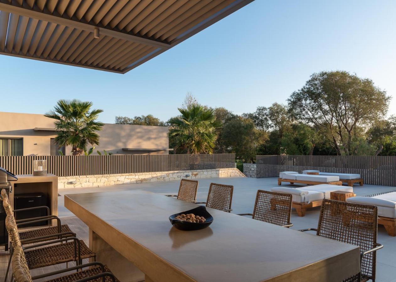 Athina Luxury Villa, With Pool & Walk To The Beach, By Thinkvilla Χανιά Εξωτερικό φωτογραφία